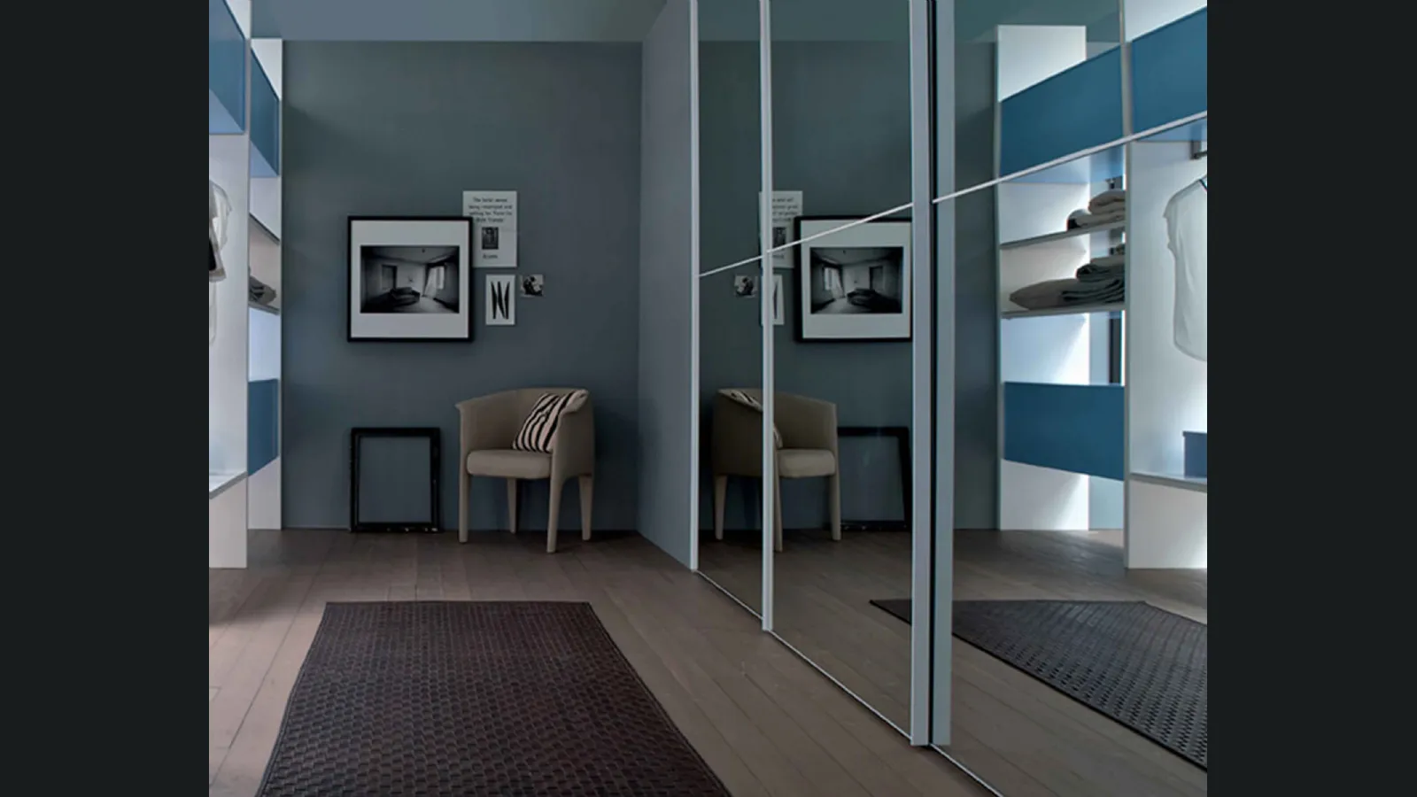 Armadio con ante scorrevoli Anfiteatro Vetro di Estel