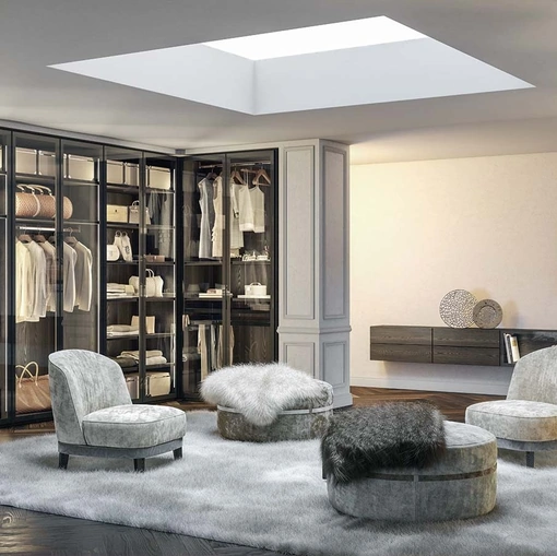 Armadio Naxos con ante battenti in vetro fumé di Fratelli Elli