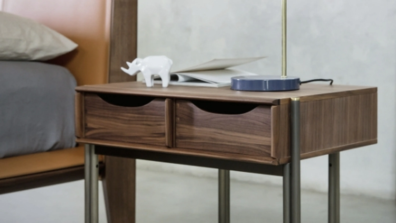 Comodino Bayus di Porada