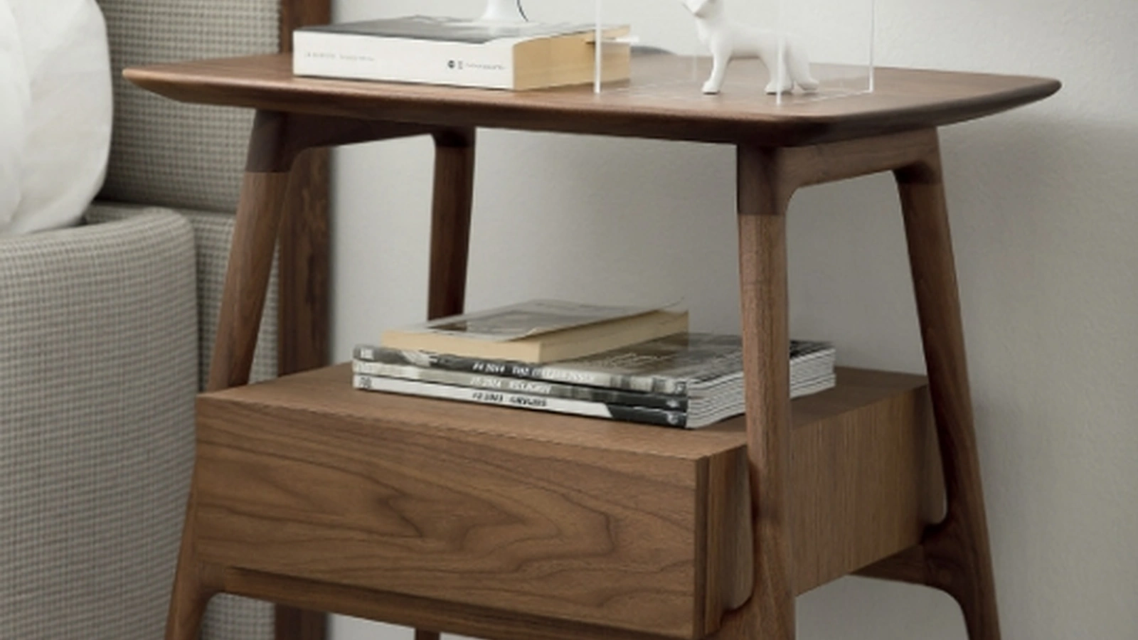 Comodino Bilot di Porada