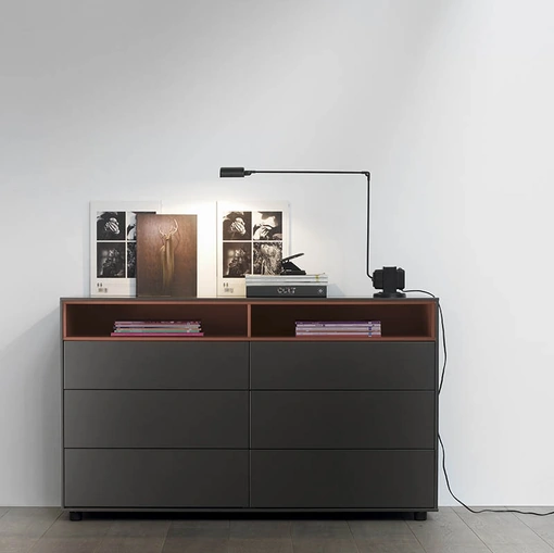 Comò Ober in laccato di Treku