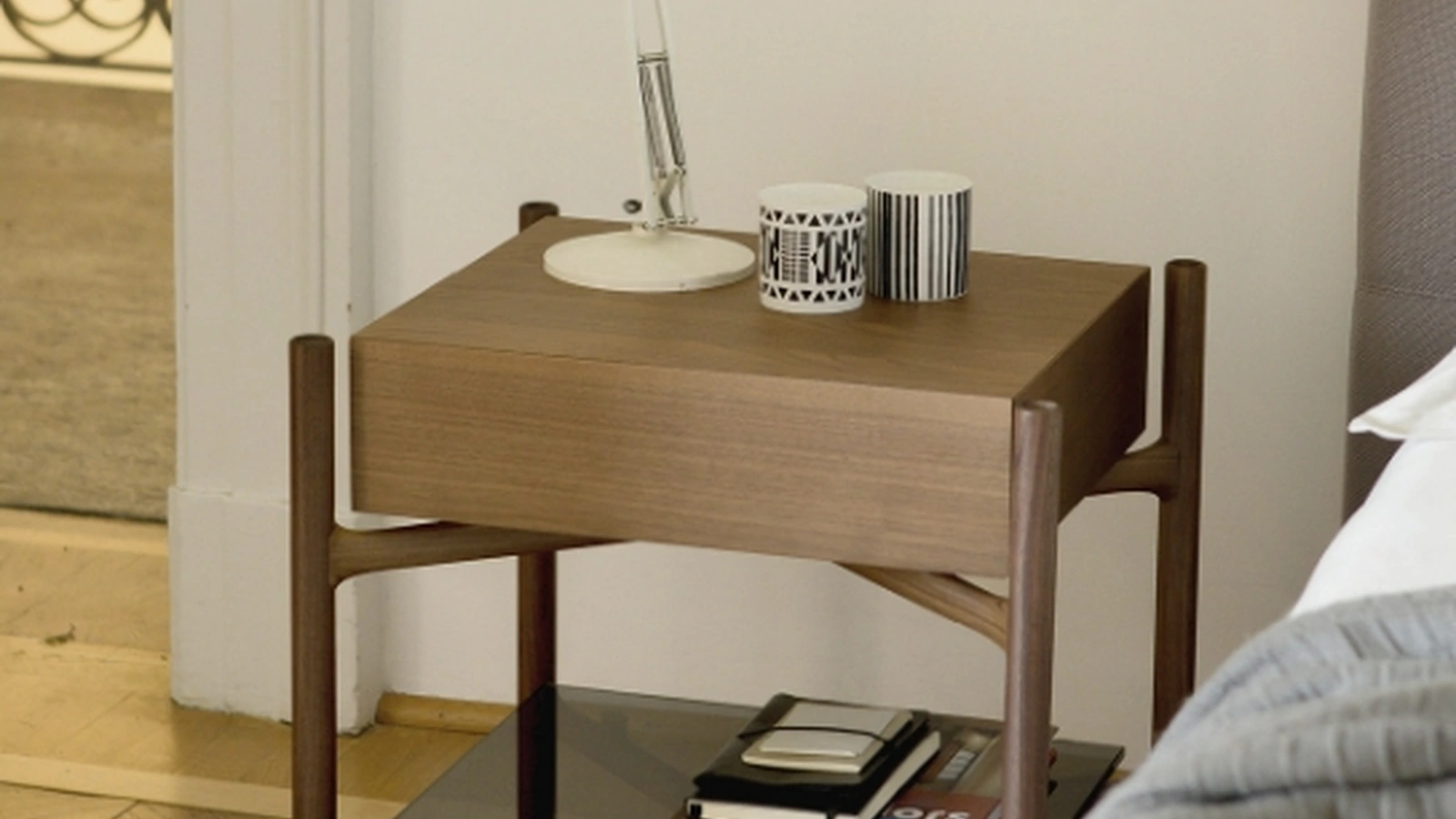 Comodino Regent di Porada