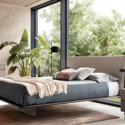 Letto con testiera in tessuto e giroletto in essenza Eucalipto Dress Code di Presotto