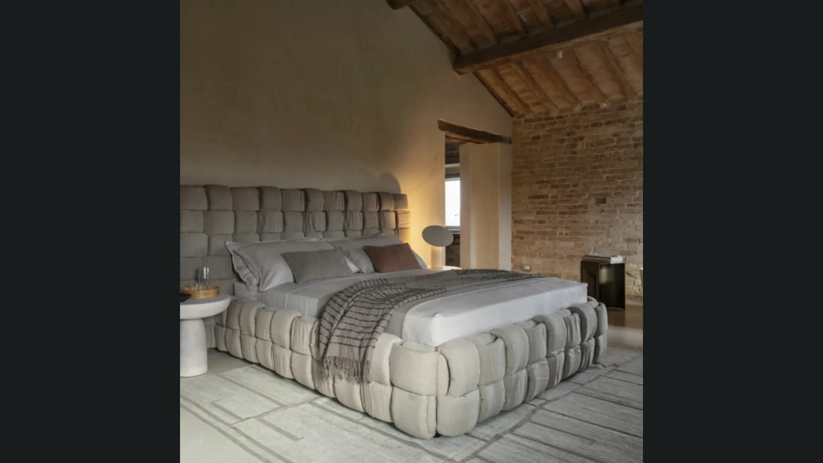 Letto di design Flirt di Mogg
