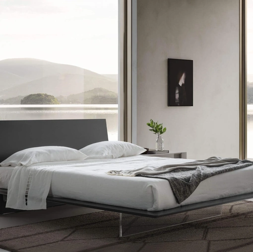 Letto con testiera Plana in laccato opaco di Presotto