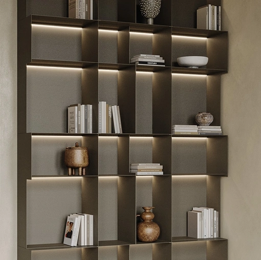 Libreria modulare in metallo Polis di Ronda Design