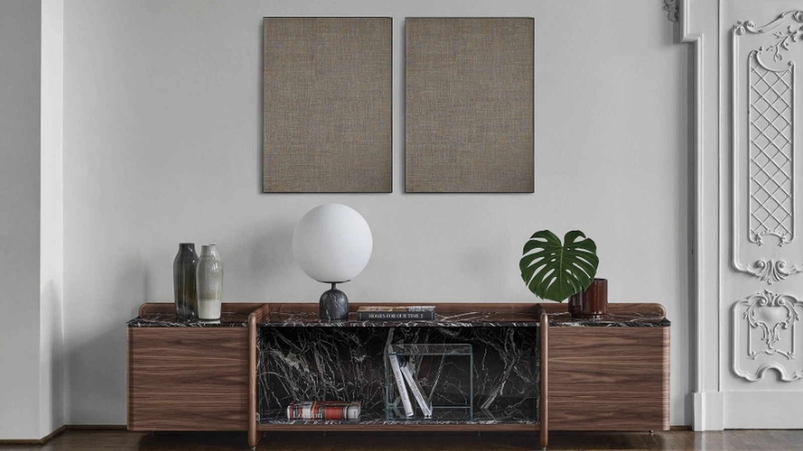 Madia Akeru in legno e marmo di Porada