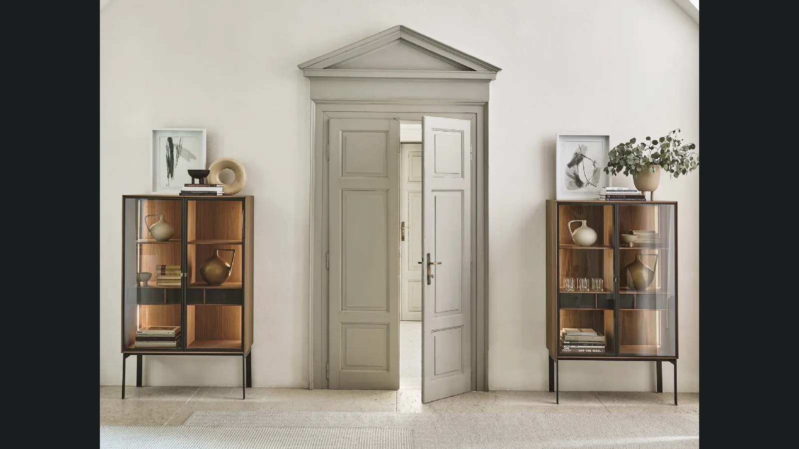 Madia Alta in legno e vetro Matics 2 di Porada