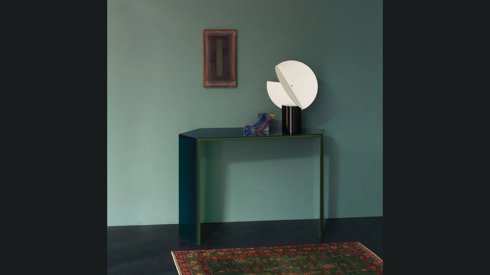 Mobile ingresso Bisel in cristallo con pellicola colorata di Glas Italia