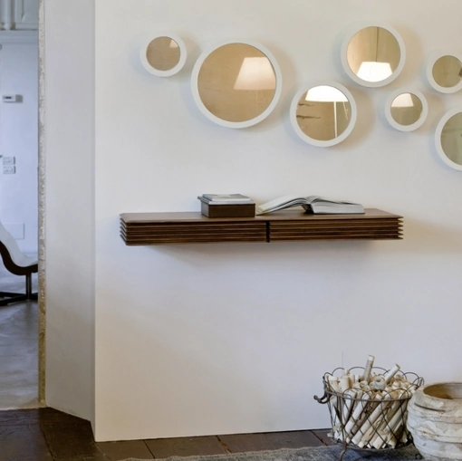 Mobile ingresso Lineas di Porada