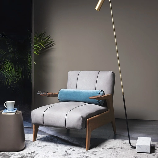 Poltrona in pelle con struttura in legno Italo di Vibieffe