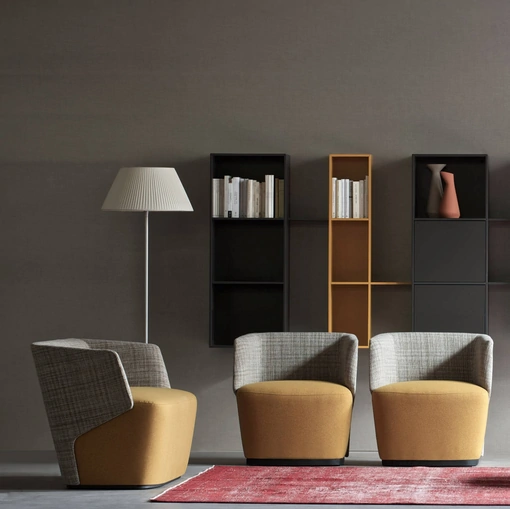 Poltroncina in tessuto Embrasse di Estel