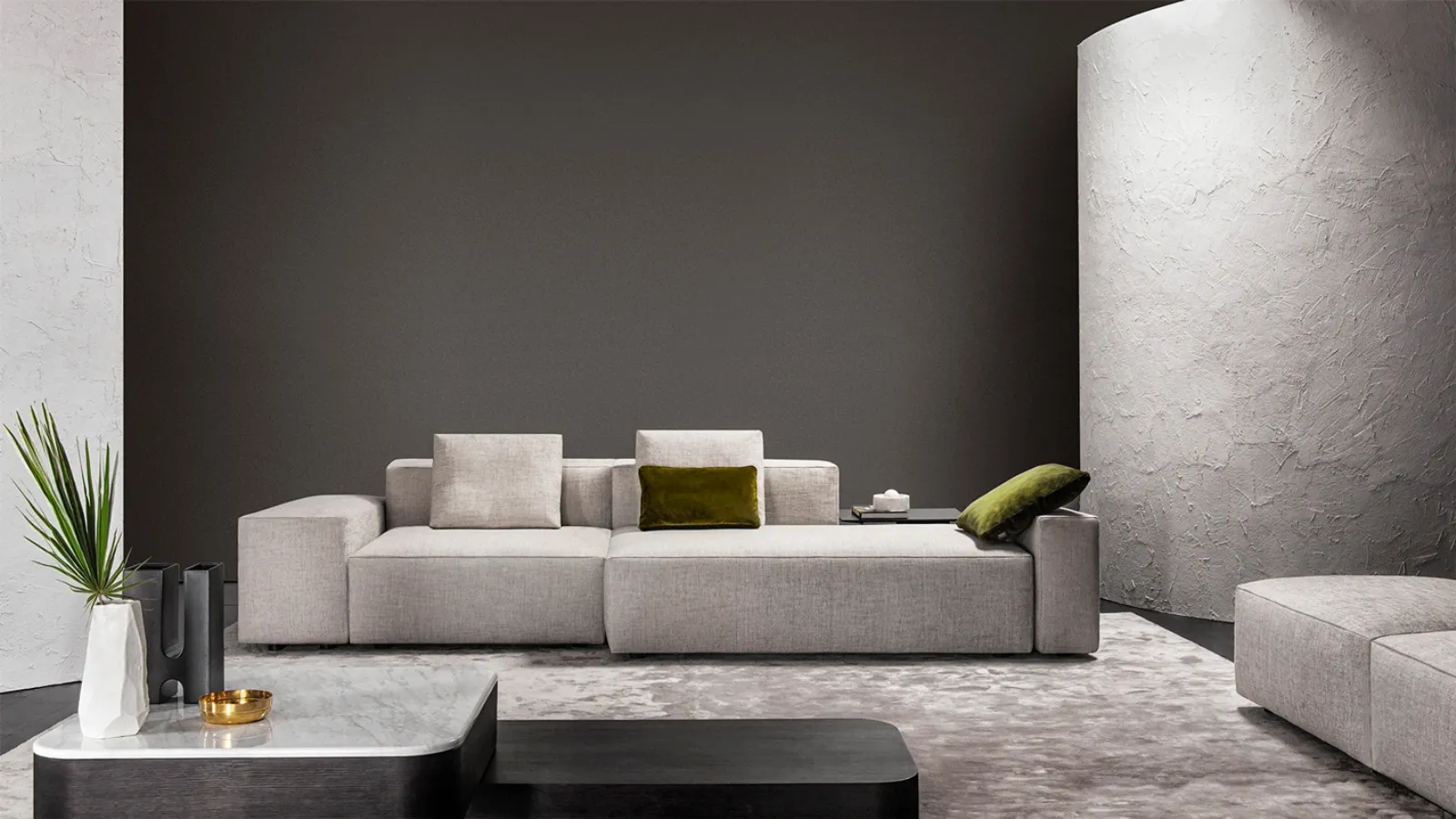 Divano lineare Cube di Vibieffe