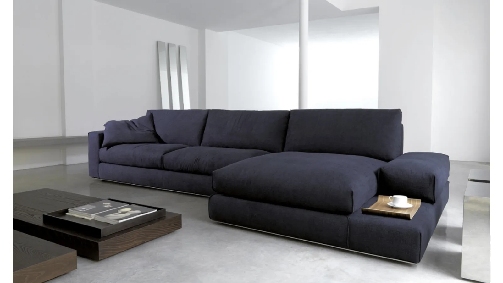 Divano con penisola Fly di Vibieffe