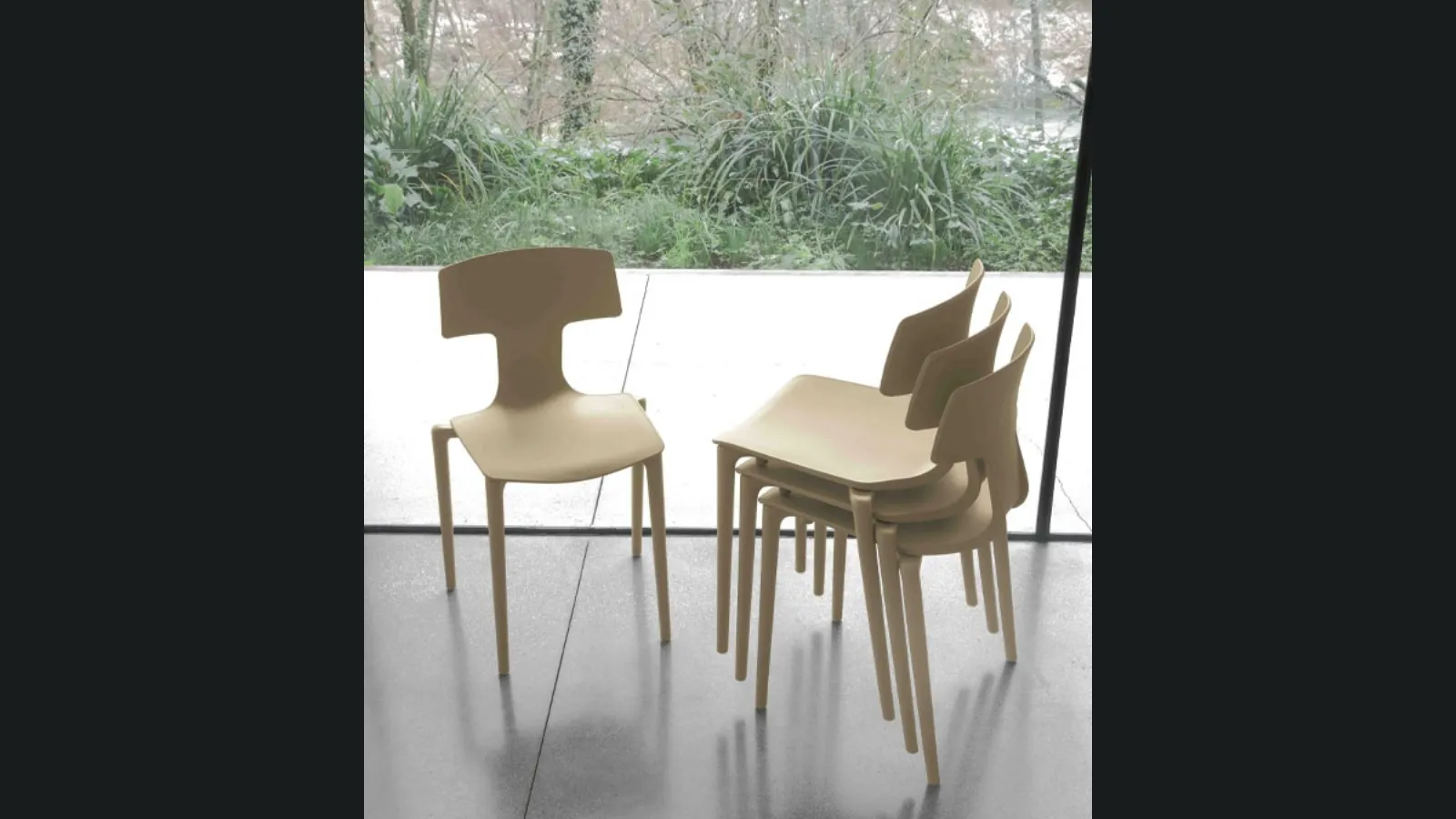 Sedia impilabile Nala di Altacom