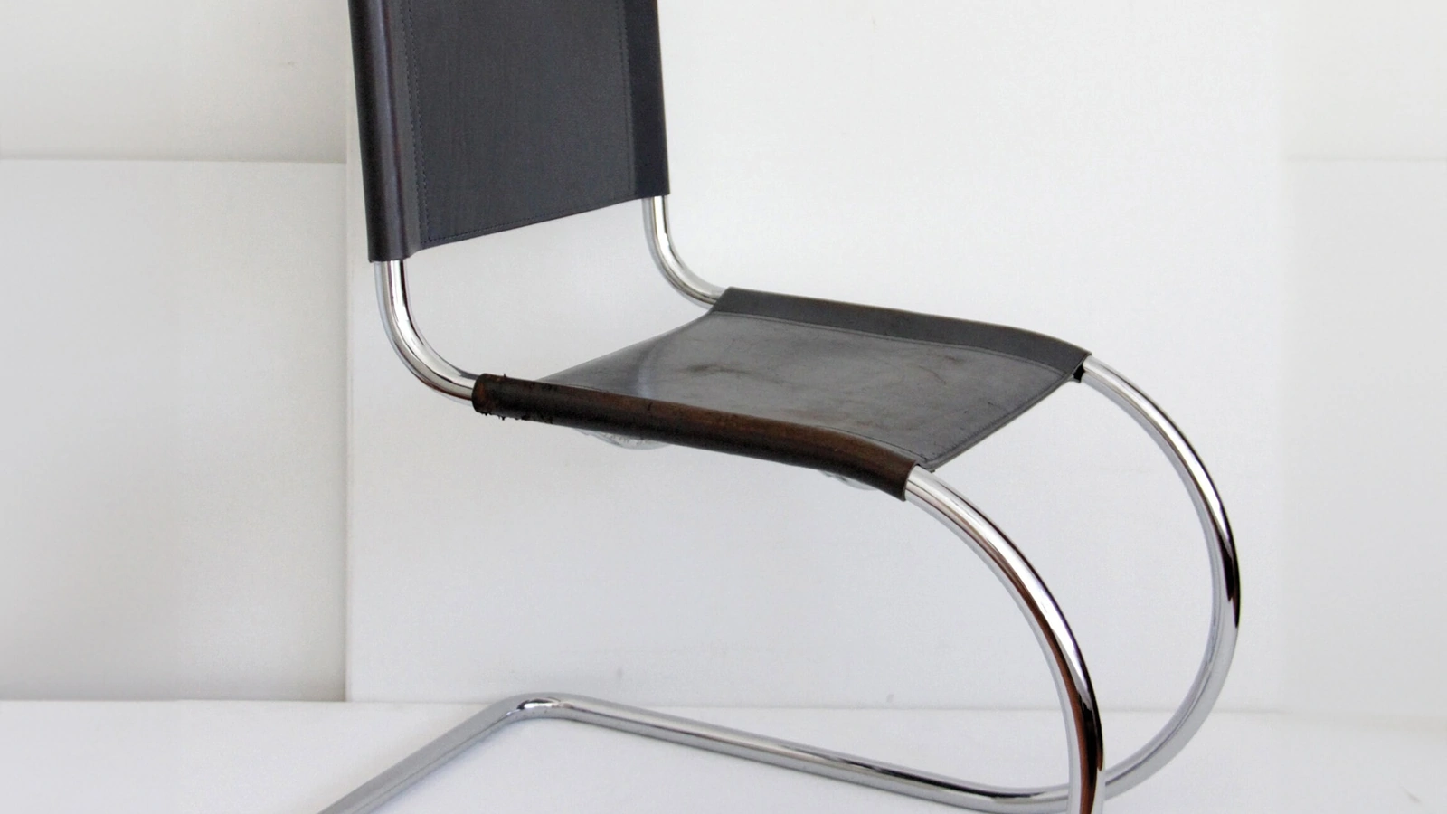 Sedia Aurora di Sigerico