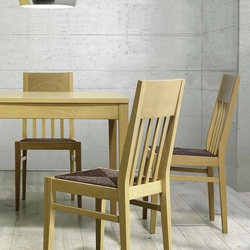 Sedia Dana in legno con seduta impagliata di Sedie Brianza