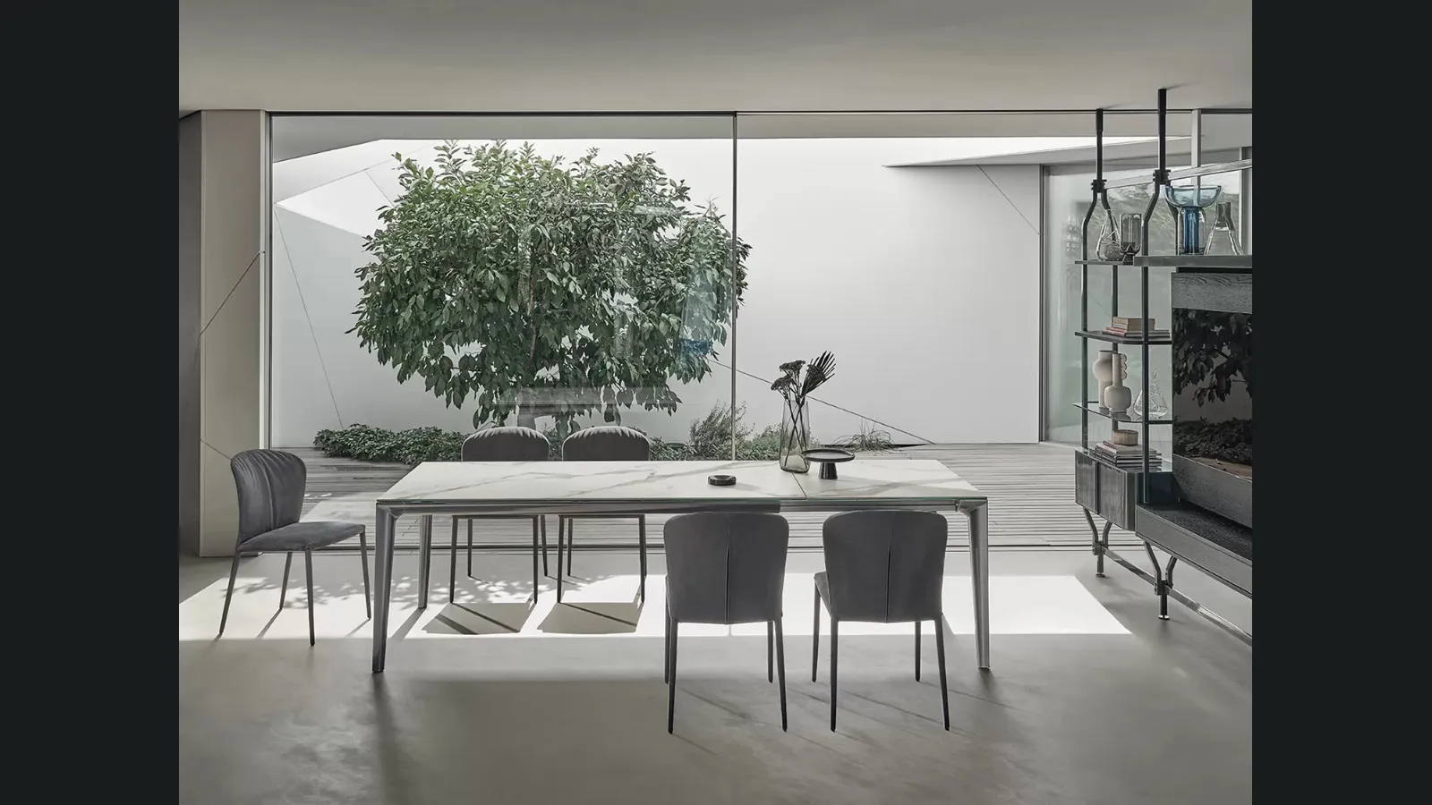 Sedia Grace completamente rivestita in tessuto di Bontempi