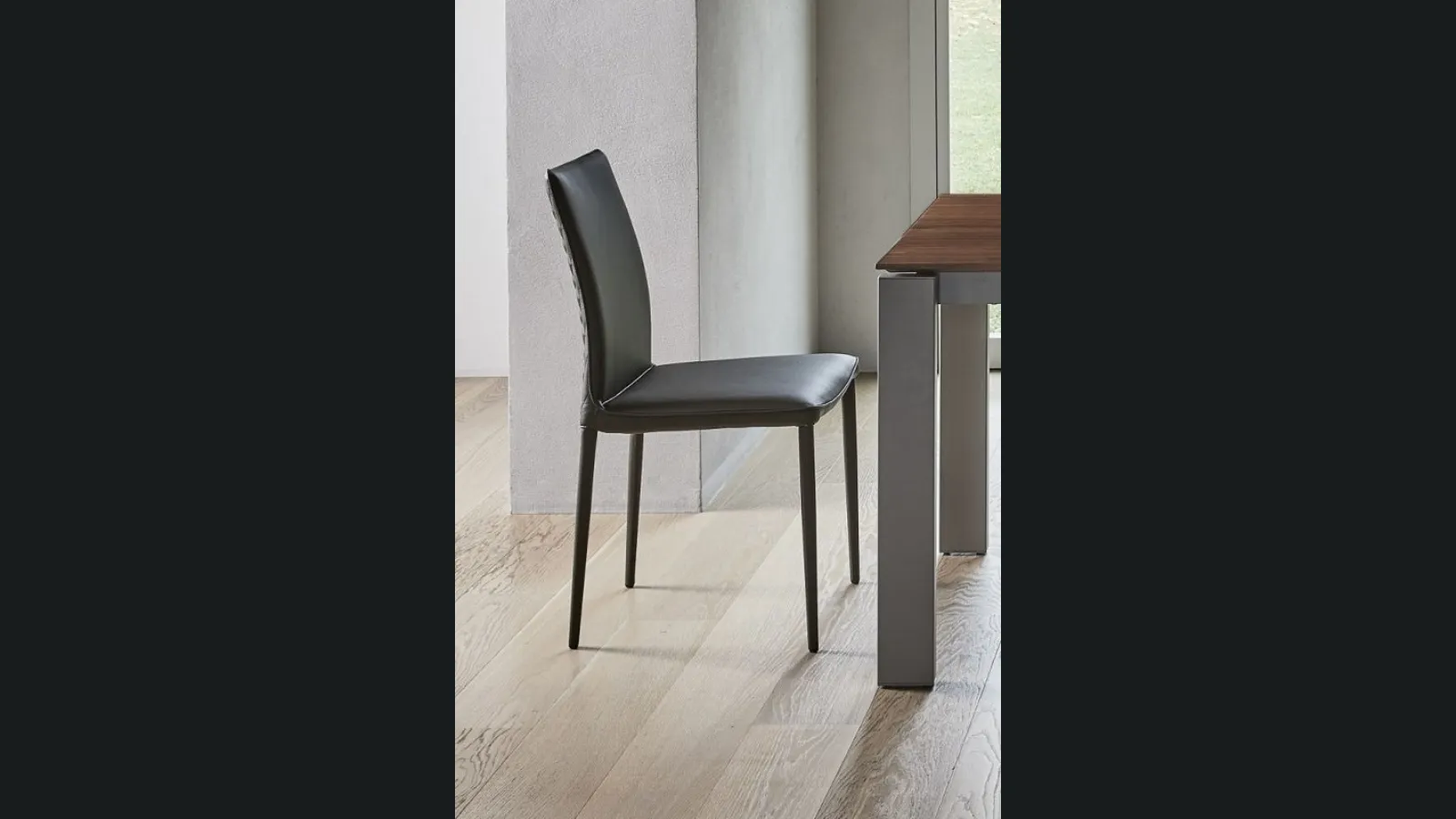 Sedia Nata in ecopelle di Bontempi