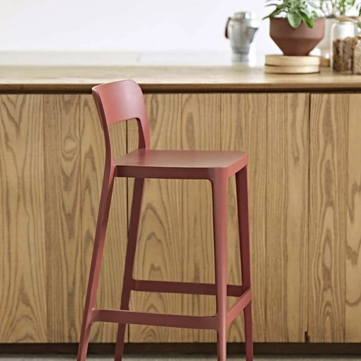 Sgabello Nenè SG in polipropilene di Sedie Brianza