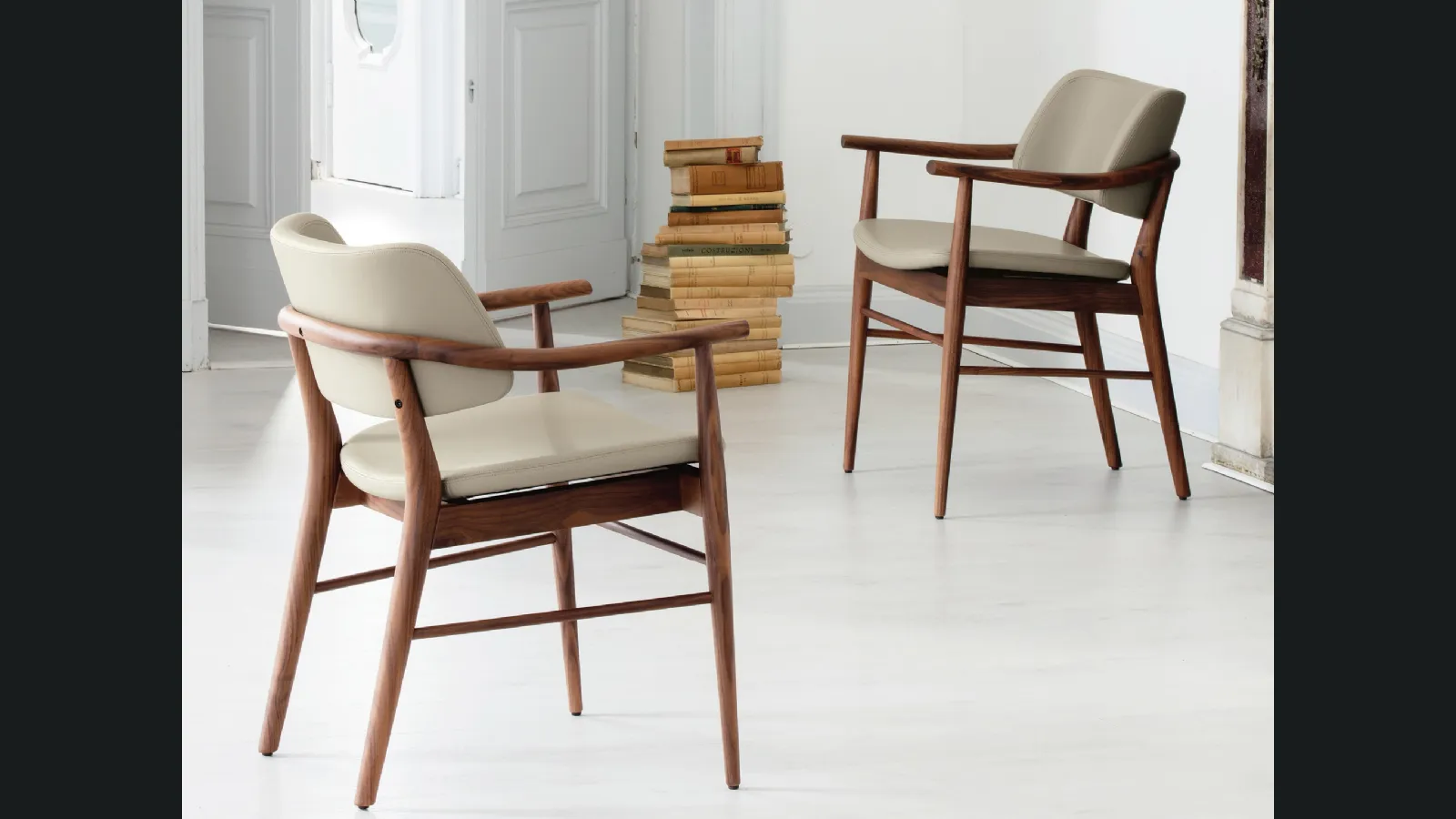 Sedia Nissa di Porada