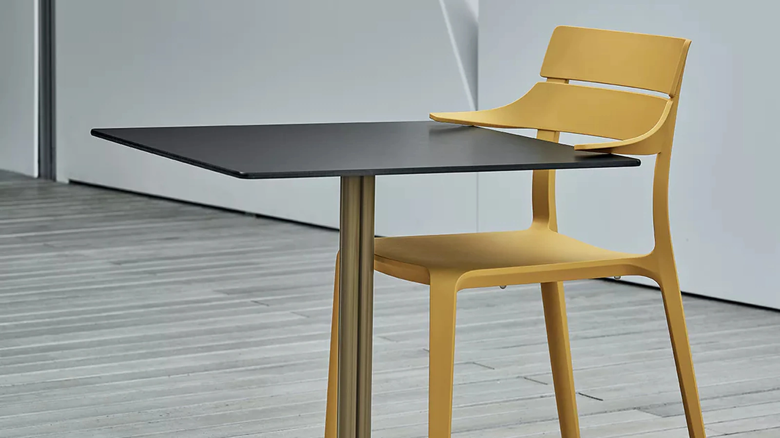 Sedia impilabile Rocket di Bontempi