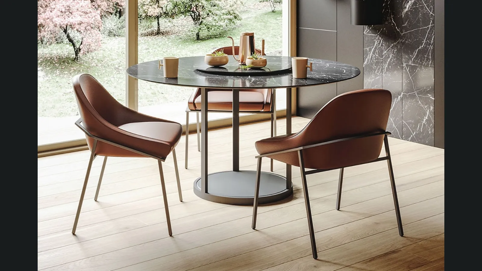 Sedia in pelle Izoard di Ronda Design