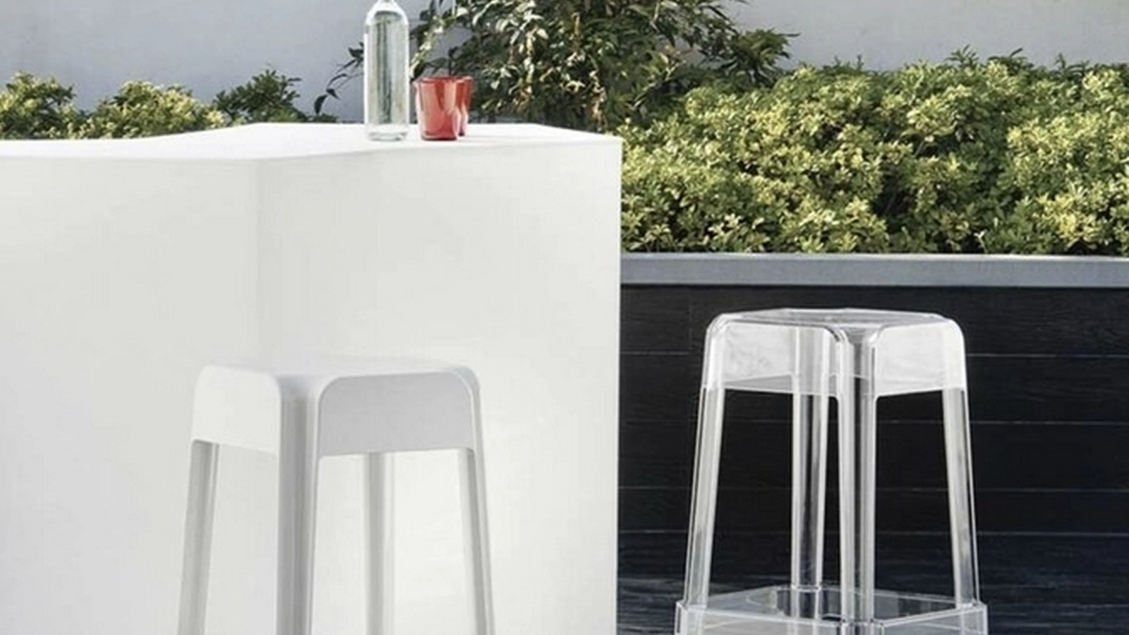 Sgabello Rubik SG in policarbonato Bianco o Trasparente di Sedie Brianza