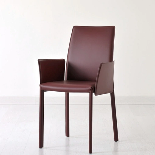 Sedia Giselle in ecopelle con braccioli di Sedie Brianza