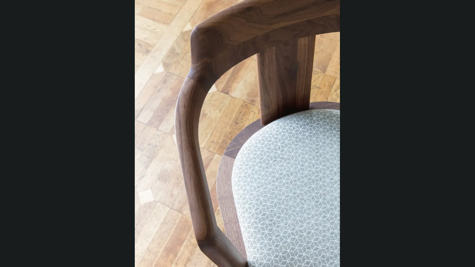 Sedia Tilly di Porada