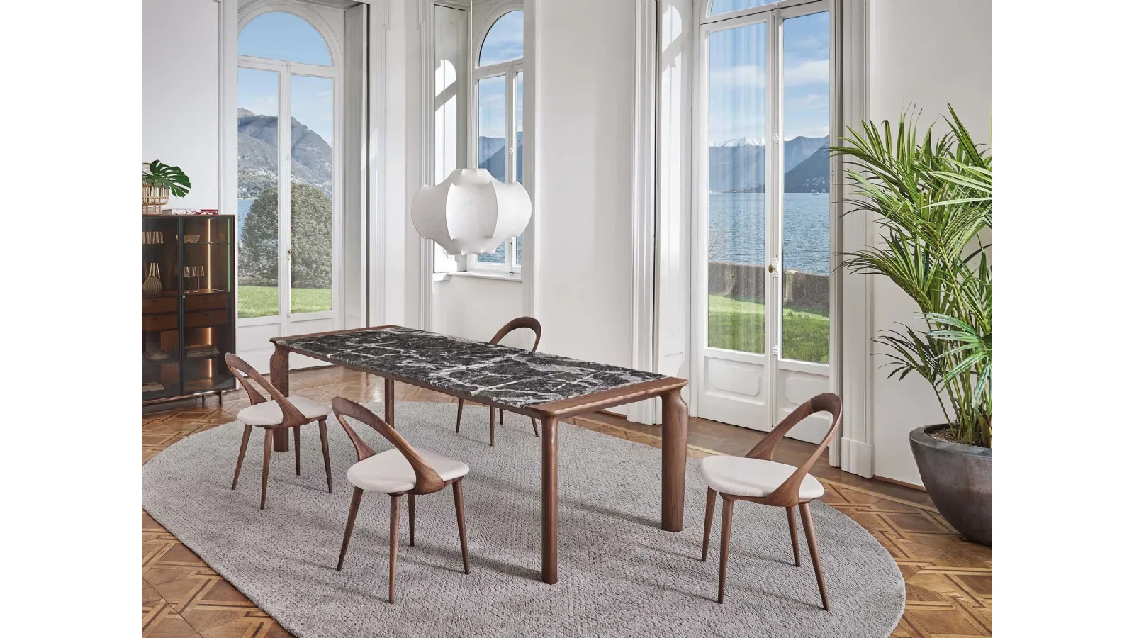 Tavolo Amphora di Porada