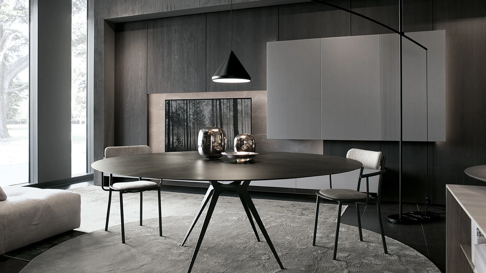 Tavolo Balance configurazione 02 in HPL rovere affumicato e telaio in acciaio nero di Extendo