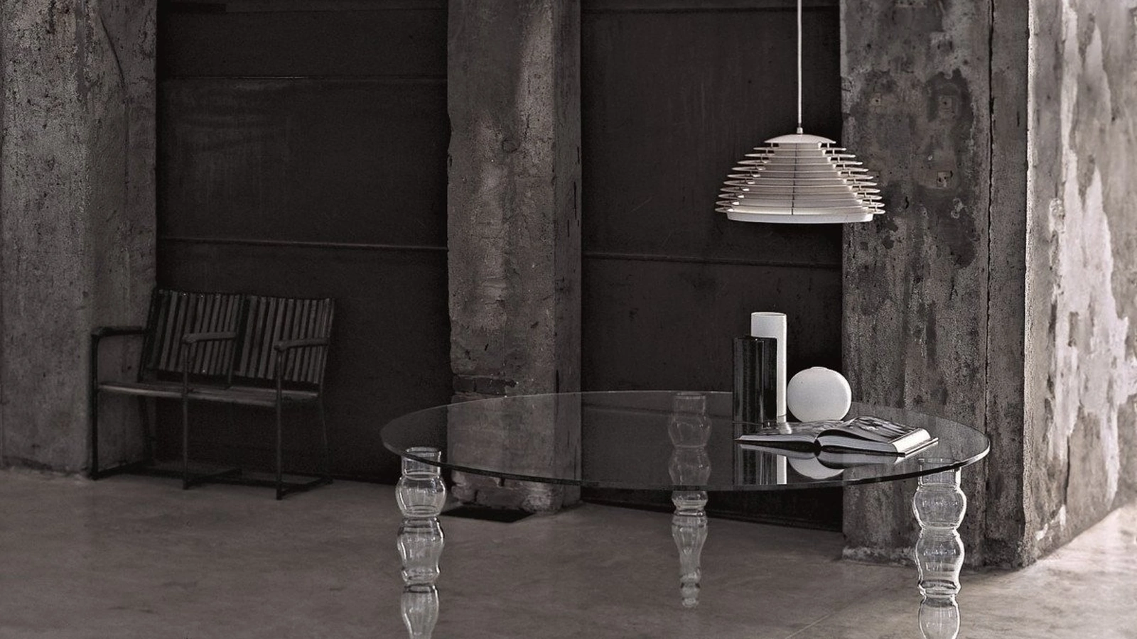 Tavolo Post Modern di Glas Italia