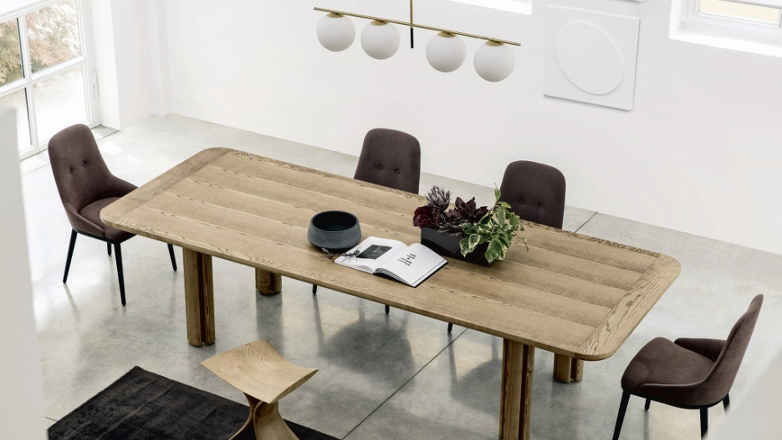 Tavolo Quadrifoglio in legno massello di Porada