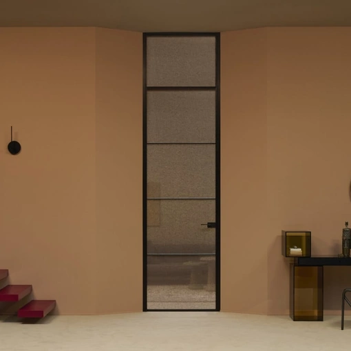 Porta per interni Sherazade Swing Slim Jambs Plus di Glas Italia