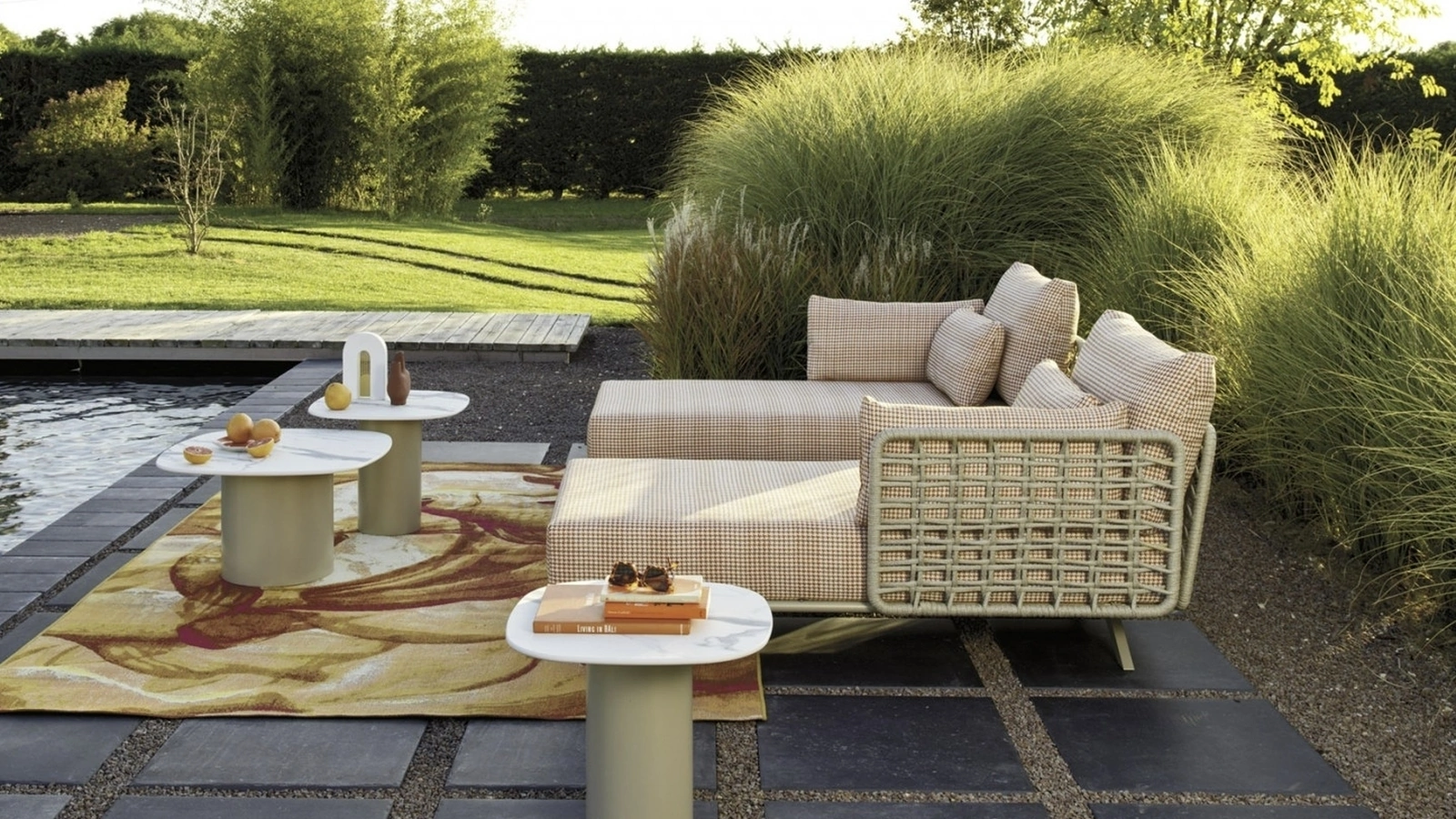 Lettino prendisole e tavolini Armàn di Roberti