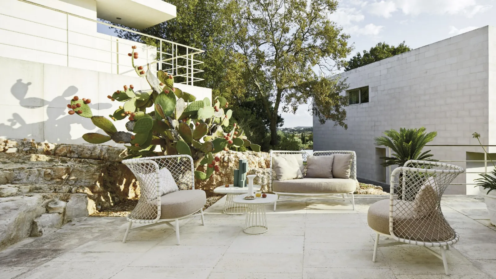 Charme arredo da esterno in metallo e tessuto imbottito di Roberti