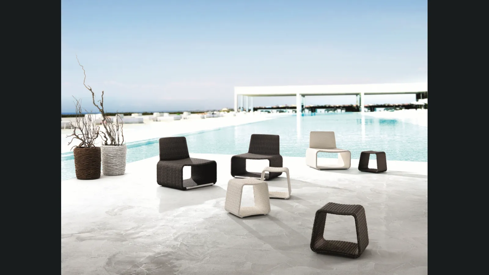 Poltroncine e tavolini Hamptons di Roberti