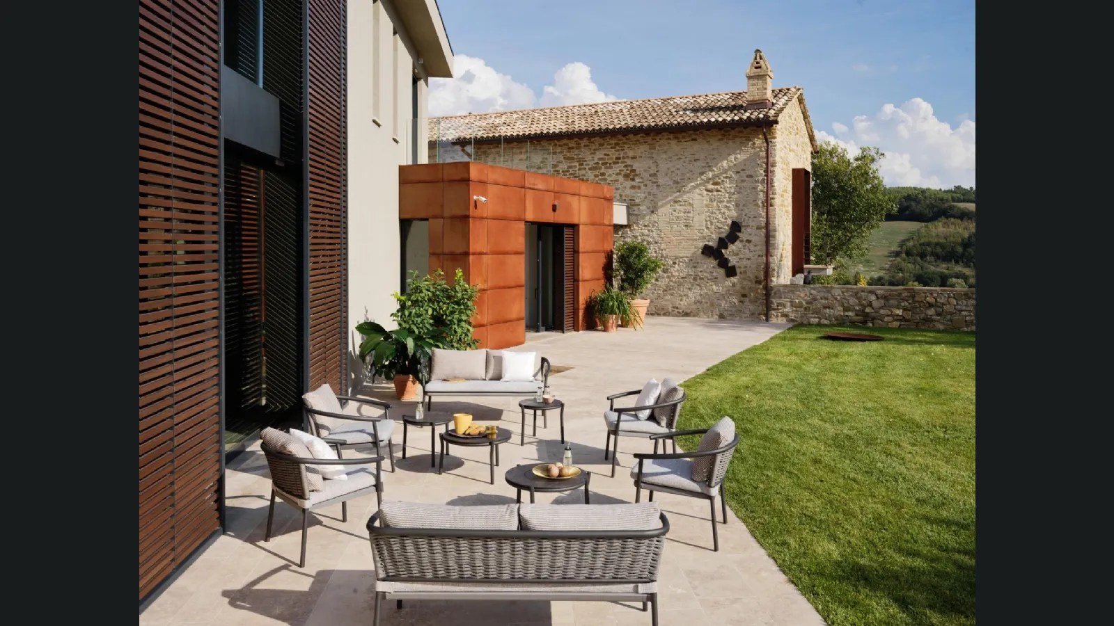 Arredo da esterno Lipari in tessuto e alluminio di Roberti