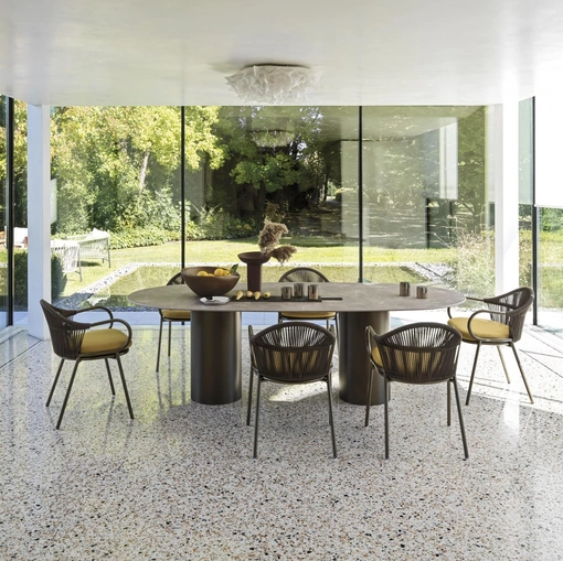 Tavolo e Sedie Queen di Roberti