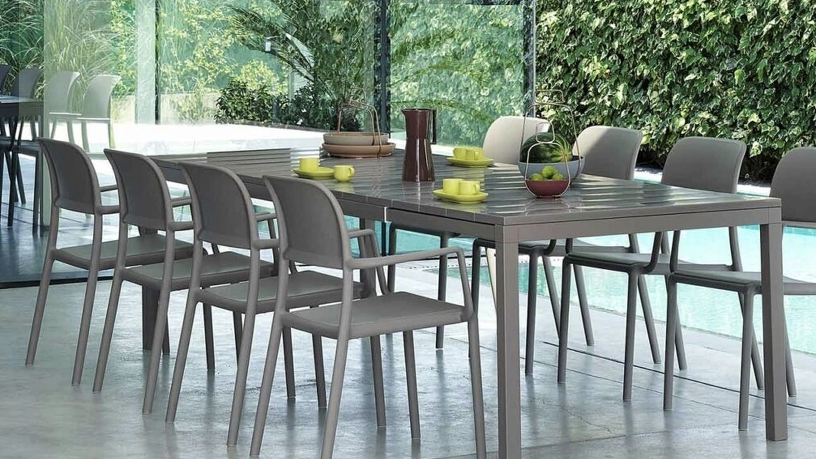 Sedia impilabile Riva in polipropilene di Sedie Brianza