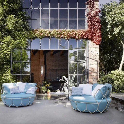 Divano Gravity a terra in metallo e tessuto imbottito di Roberti