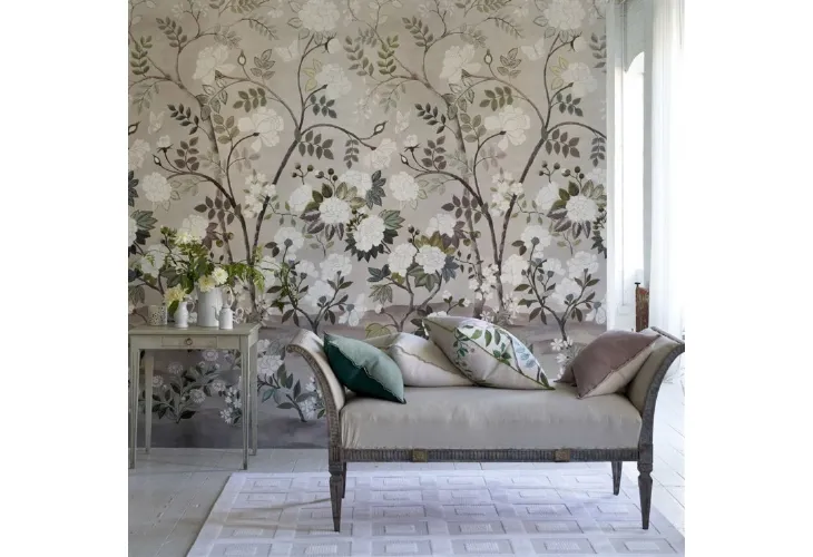 Carta da parati con delicati fiori e foglie Fleur Orientale di Larsen