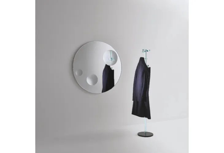 Specchio rotondo con tre oblò ingranditori Celeste di Glas Italia
