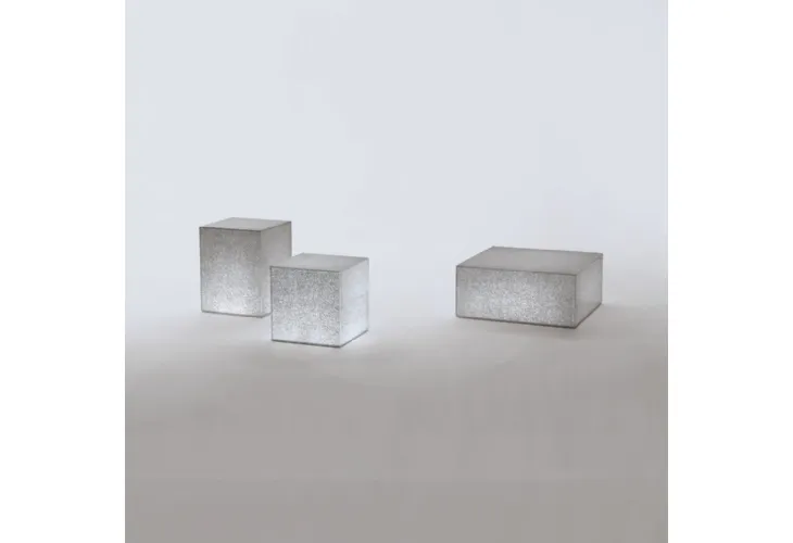 Tavolino Crack con luce dimmerabile di Glas Italia