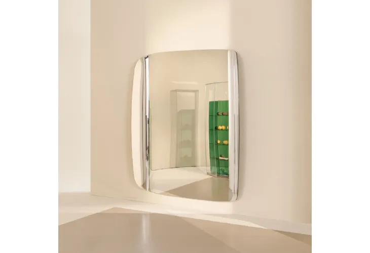 Specchio Marlene in lastra di cristallo curvato di Glas Italia