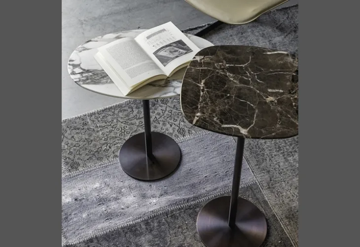 Tavolino Form in marmo di Vibieffe