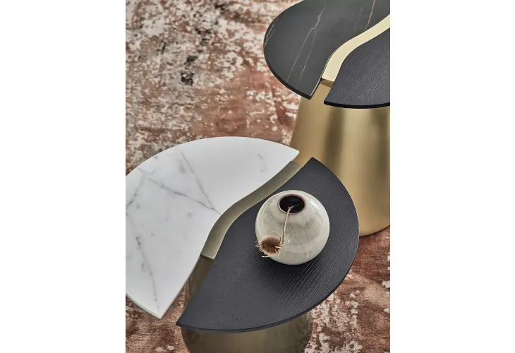 Tavolino Yang in legno e SuperMarmo di Bontempi