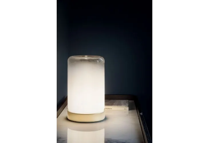 Lampada da Tavolo Pop in vetro sfumato bianco con base in acciaio laccato di Bontempi