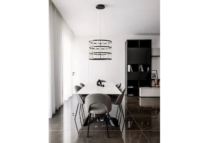 Lampada a sospensione Danza in metallo con diffusori in vetro di Rotaliana